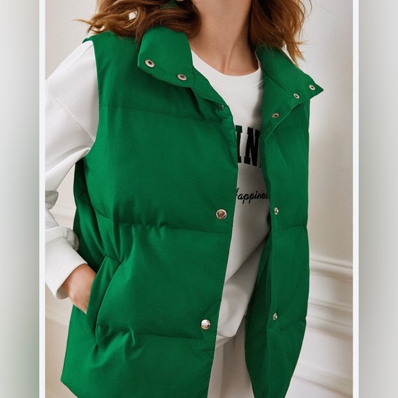 J crew Green Puffer Vest - Picture 1 of 6